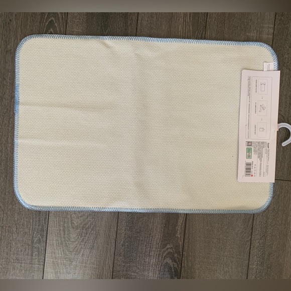 NEW Cinnamoroll bath mat - YEAR OF THE RABBIT - Picture 4 of 4